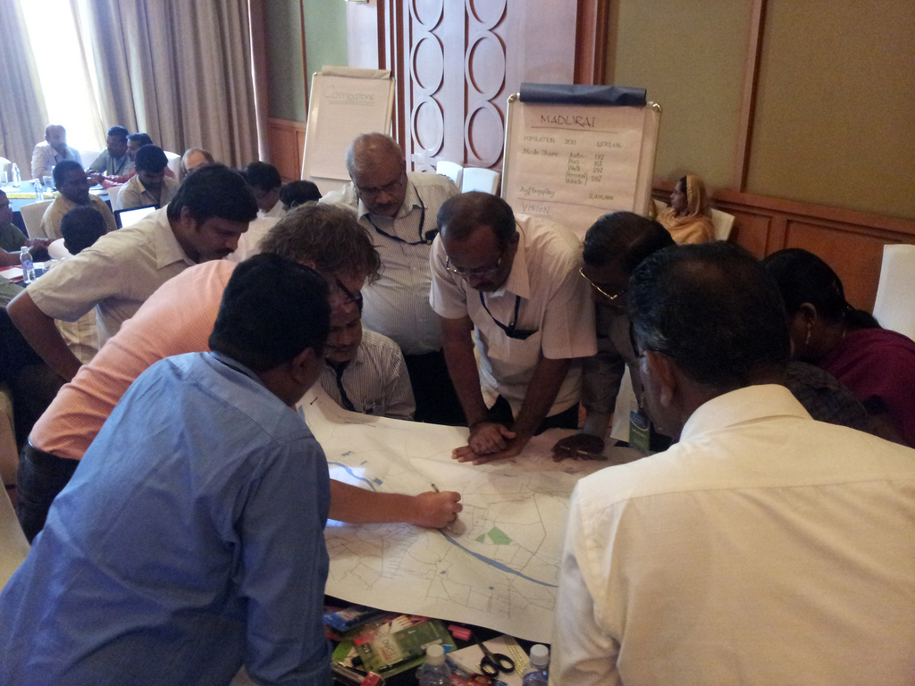 The Coimbatore Corporation engineers concluded that the city should aim to increase its share of public transport, cycling and walking to 60% by 2018.