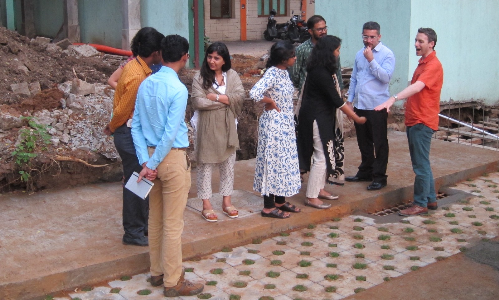 A visit to the sites of the Model Roads initiative, as well as the Lake Restoration initiative proved fruitful as experts feel that Coimbatore is on the right track in its sustrans journey.